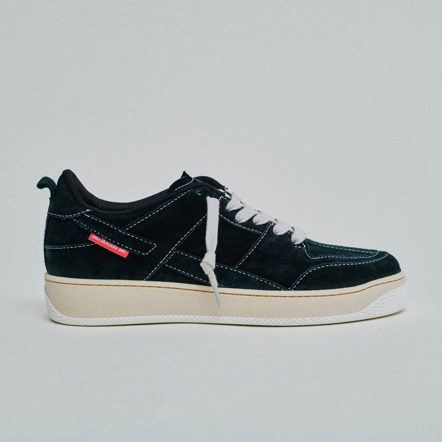 THE23 _ 14063 | Old Black