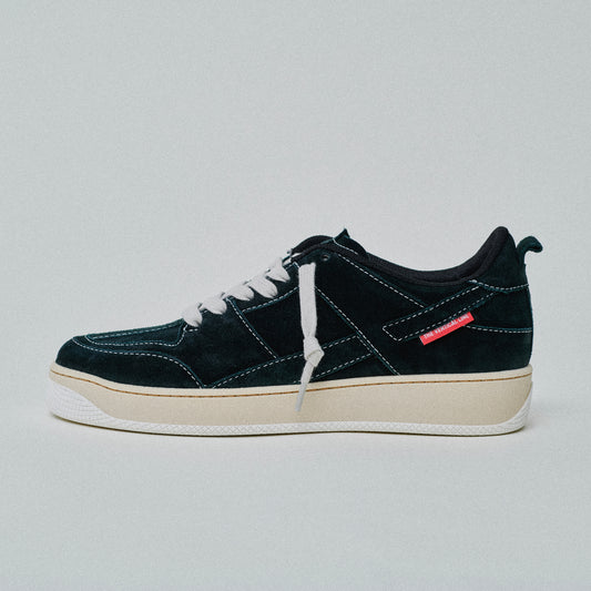 THE23 _ 14063 | Old Black