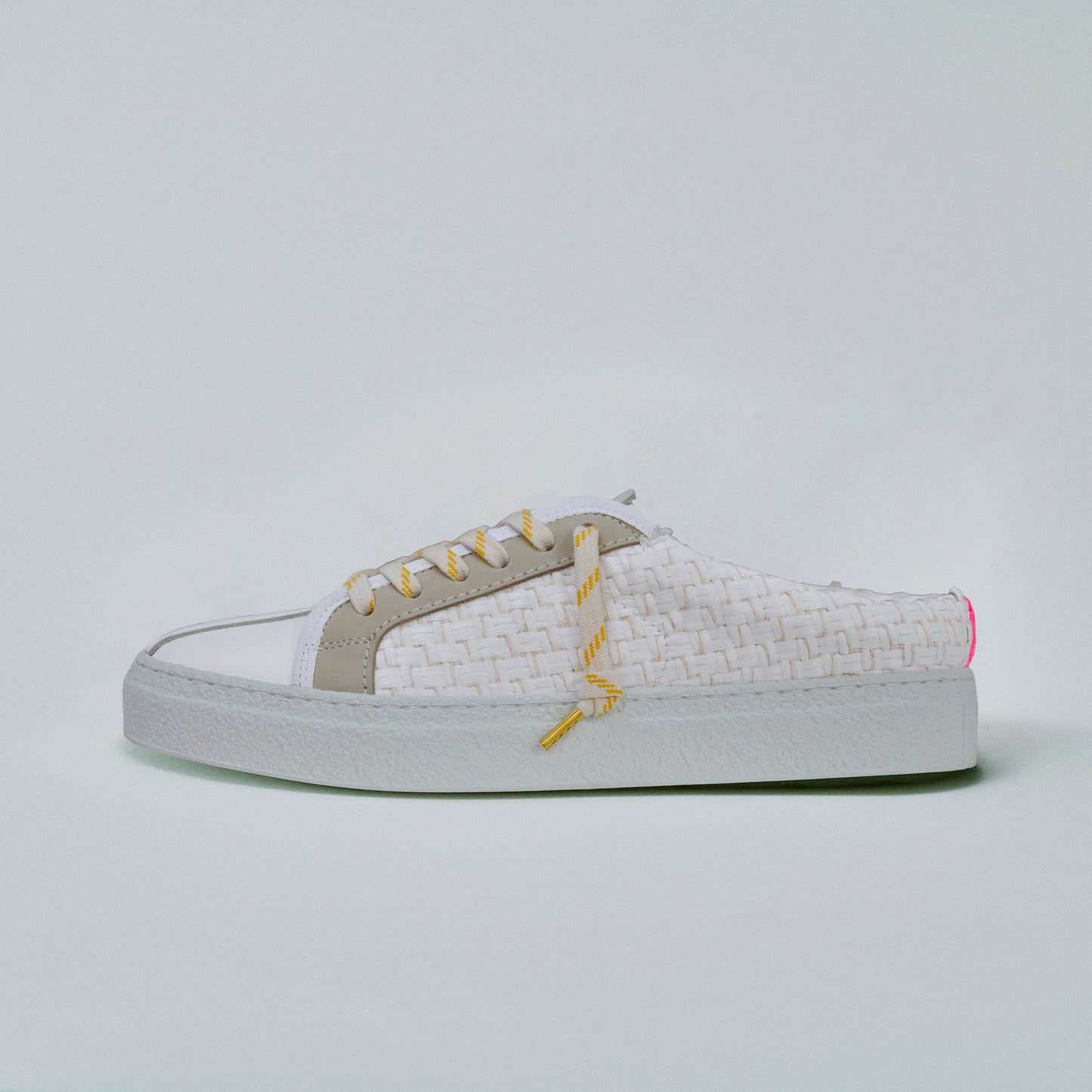 THE11S _ 15116 | White & Fucsia