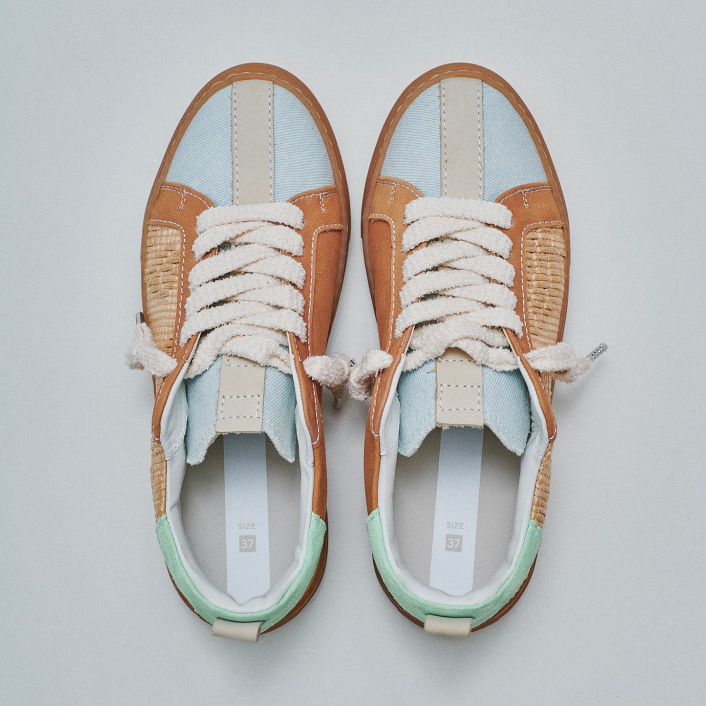 THE11 _ 15343 | Chestnut