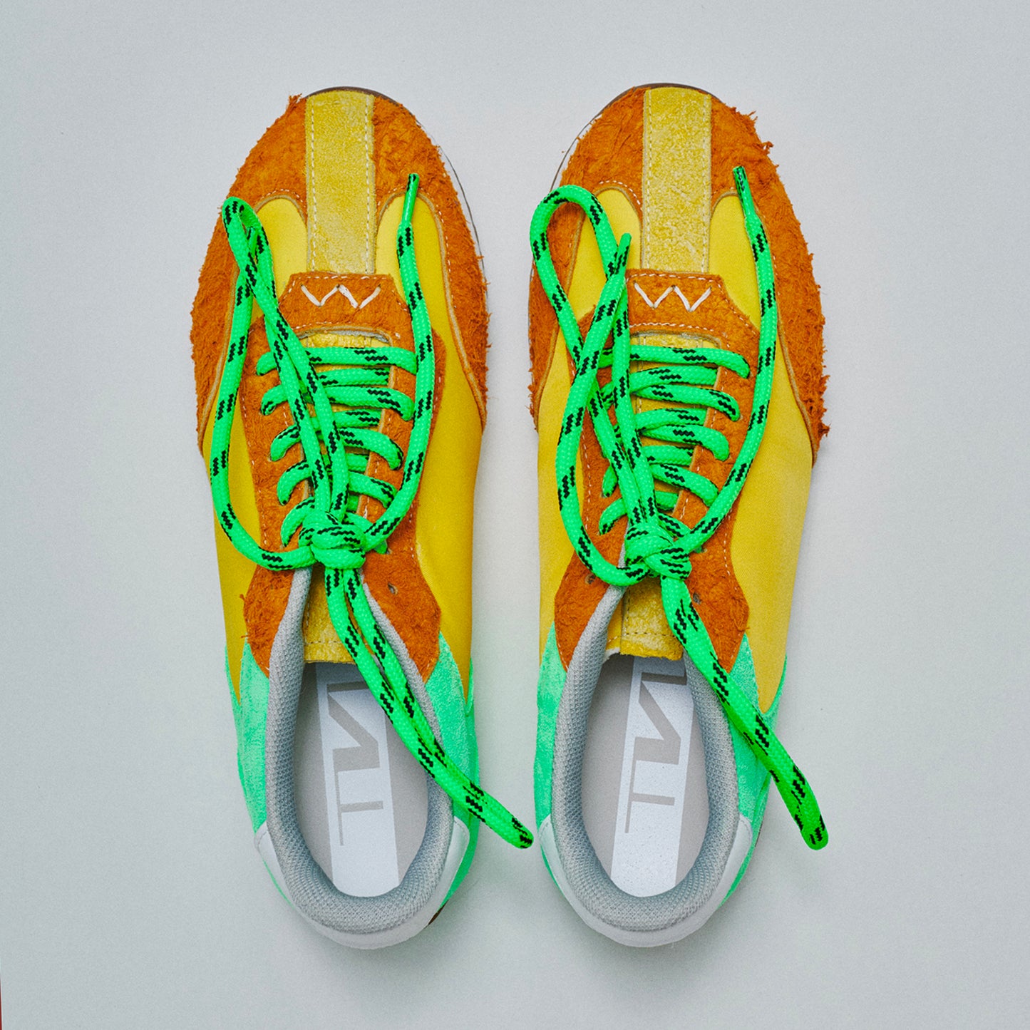 THE42 _ 15050 | Neon Sorbet | Iroko