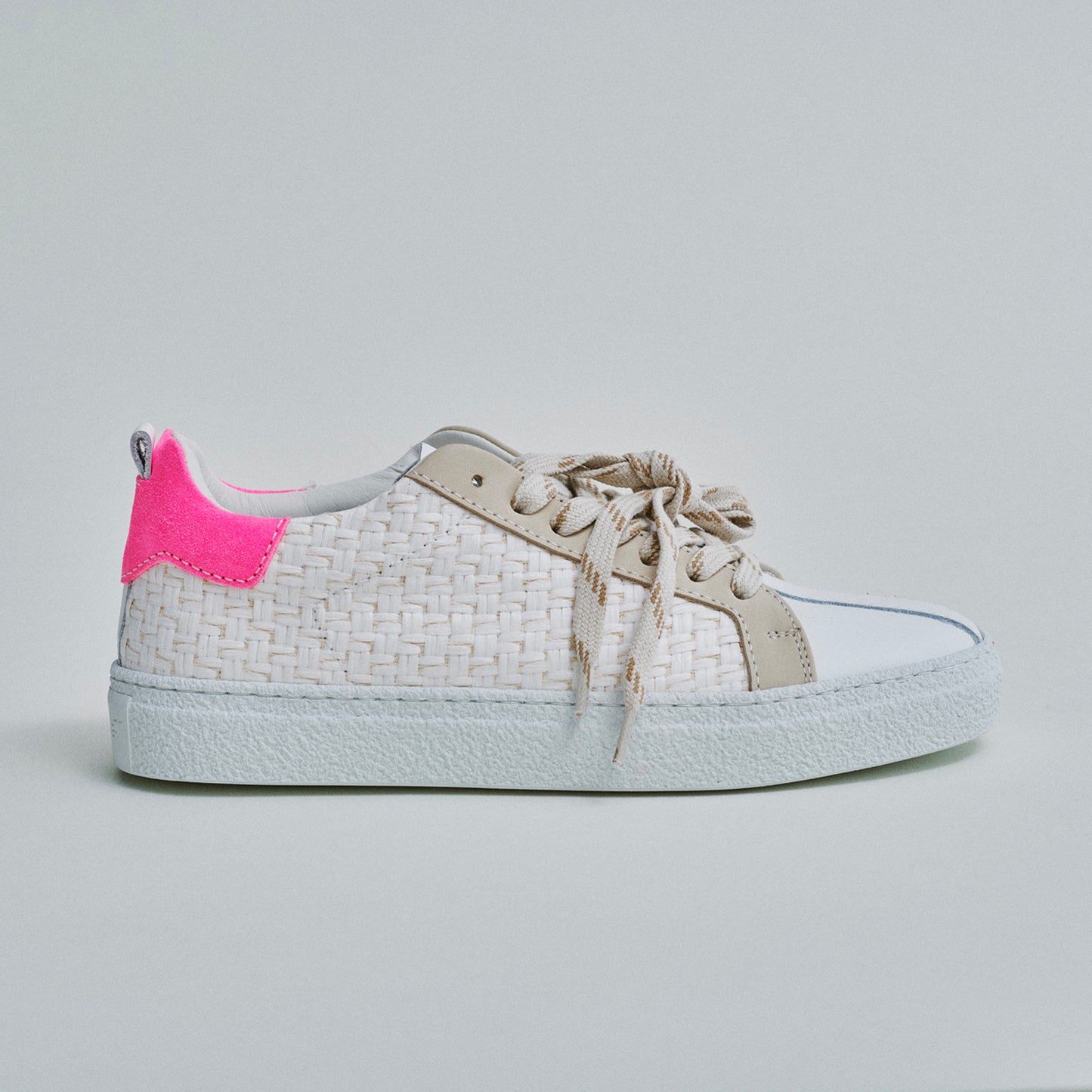 THE11 _ 15343 | White & Fucsia