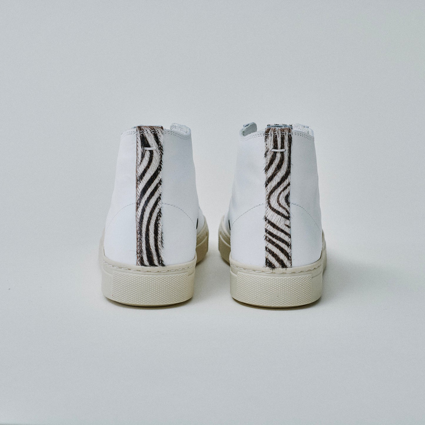 THE12 _ 15283 | Zebra